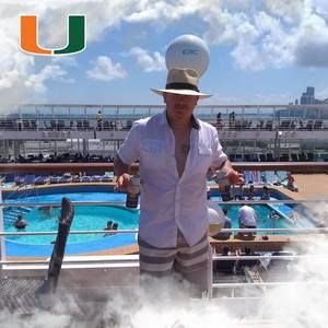 Meet your Posher, Johnathan